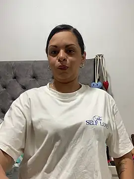 Snapshot of Kataliina chatting on 05.30.26 Kataliina online show from 05.30.26