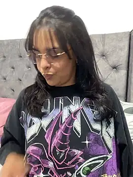 Snapshot of Kataliina chatting on 07.27.26 Kataliina online show from 07.27.26