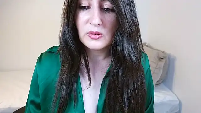 Snapshot of naughty_sarahh chatting on 08.04.26 naughty sarahh online show from 08.04.26
