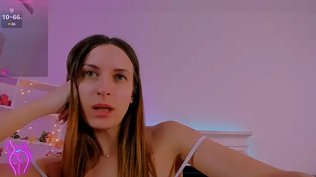 Alice in the  Wonderland online show from 01.22.25