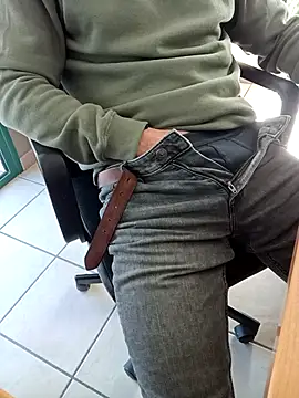 Laviestbelle online show from 03.19.26