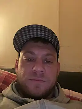 Snapshot of Weestud94 chatting on 12.28.24 Weestud94 online show from 12.28.24