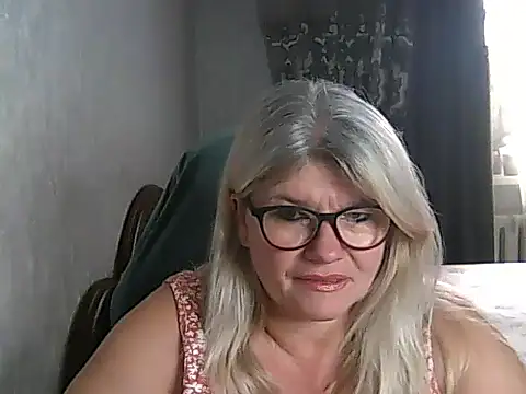 Diana 49 online show from 09.13.25