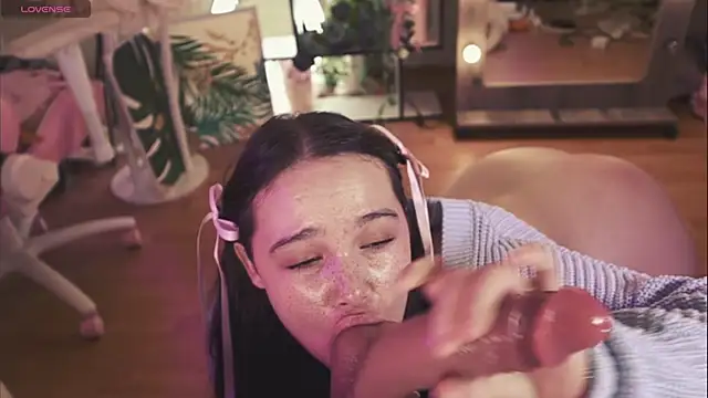 Chery Lady22 online show from 02.21.25