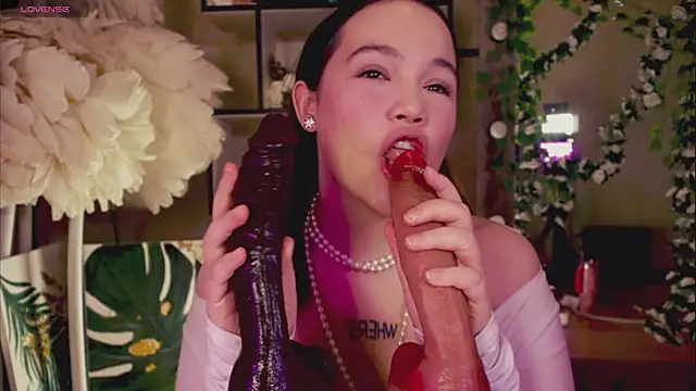 Chery Lady22 online show from 03.15.25