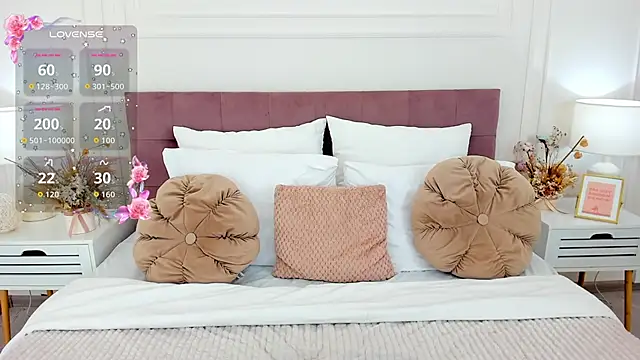 JasmiLyn online show from 10.08.25