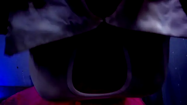 LickLizzy online show from 02.10.25