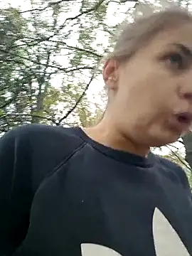 Keli Jessi online show from 10.30.25