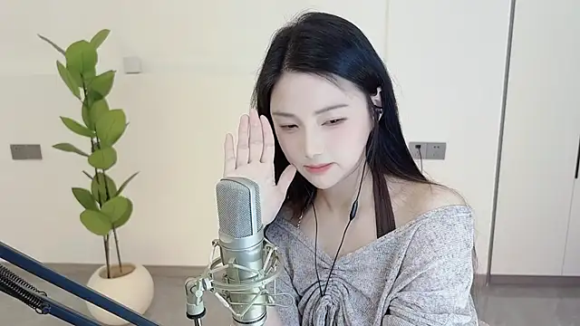 HaagenDazs  online show from 03.06.25