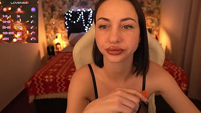 KristiiMax online show from 12.28.24