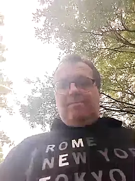 Snapshot of mike9473 chatting on 09.22.25 mike9473 online show from 09.22.25