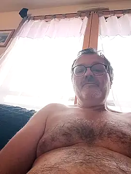 Snapshot of mike9473 chatting on 10.06.25 mike9473 online show from 10.06.25