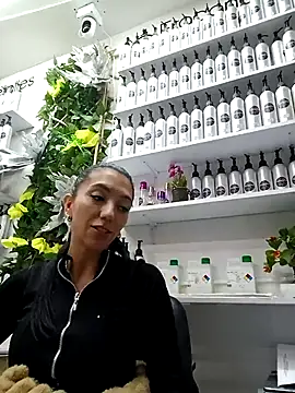 LunaZambrano online show from 02.25.25