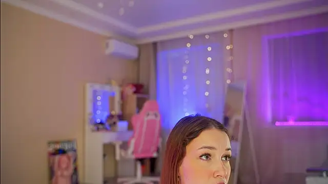 RosyEmily online show from 11.13.25