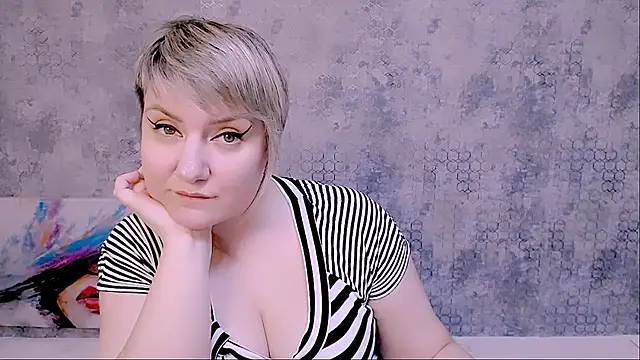 Djullia online show from 03.15.25