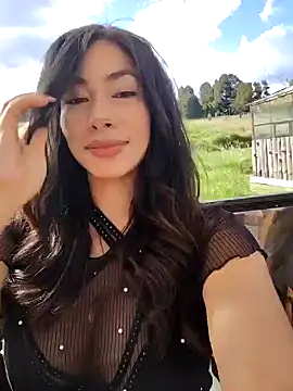 CelesteBreedlove online show from 12.18.24