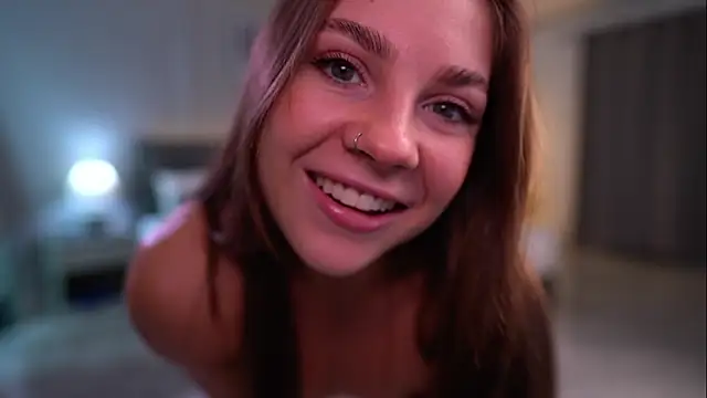 Cute Foxyxh online show from 01.09.25