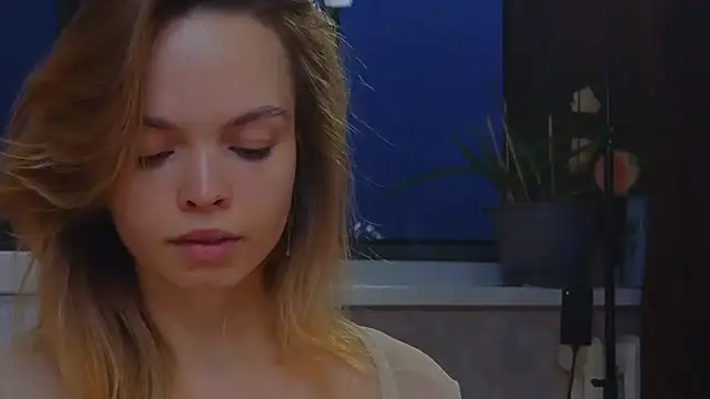 Snapshot of sinteas chatting on 11.10.25 sinteas online show from 11.10.25