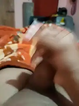 Snapshot of Roxy_Hard chatting on 12.29.24 Roxy Hard online show from 12.29.24