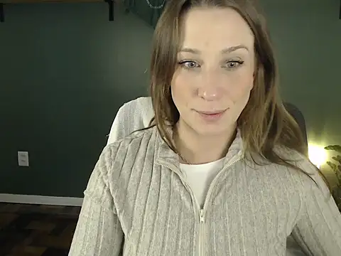 Snapshot of callmedemme chatting on 05.13.26 callmedemme online show from 05.13.26