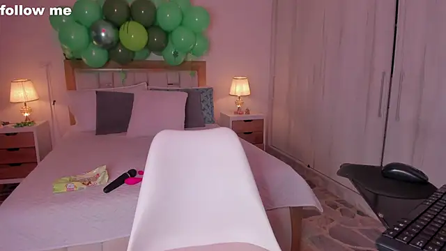 mia hank online show from 03.21.25