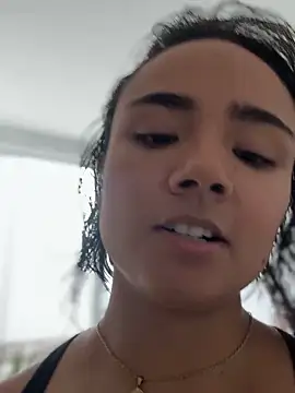 Lea Foster online show from 09.21.25