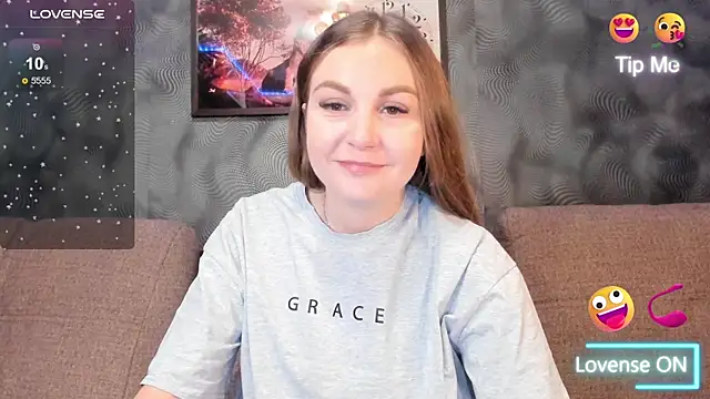 Snapshot of CassieMils chatting on 10.30.25 CassieMils online show from 10.30.25