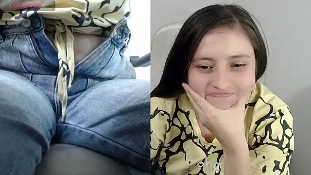 tania sweet   online show from 07.28.26