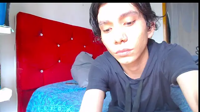 LAICK 01 online show from 05.13.26