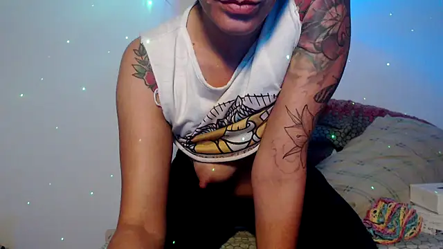 Snapshot of deftoolceles chatting on 03.02.26 deftoolceles online show from 03.02.26