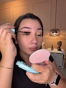 ava blue online show from 04.12.26