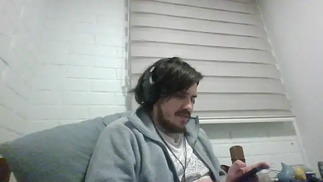 hung weeb online show from 05.26.26