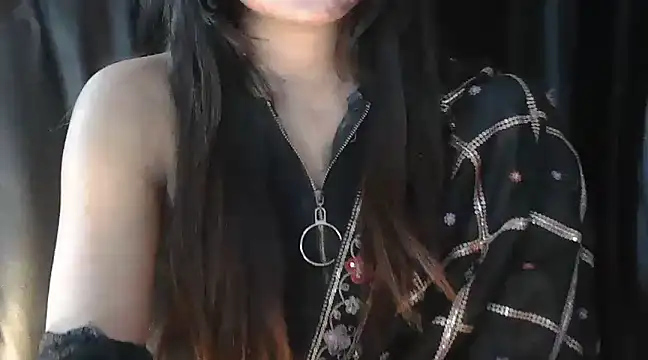 Snapshot of JannatDoll1 chatting on 02.05.25 JannatDoll1 online show from 02.05.25