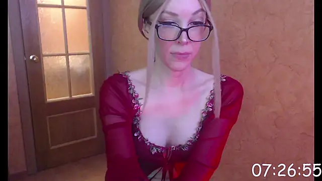 Snapshot of Sonitka chatting on 06.07.26 Sonitka online show from 06.07.26
