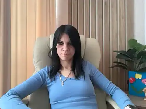 Snapshot of InjaAtHome chatting on 03.31.26 InjaAtHome online show from 03.31.26