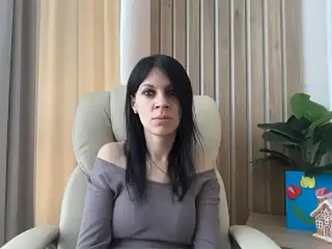 Snapshot of InjaAtHome chatting on 04.30.26 InjaAtHome online show from 04.30.26