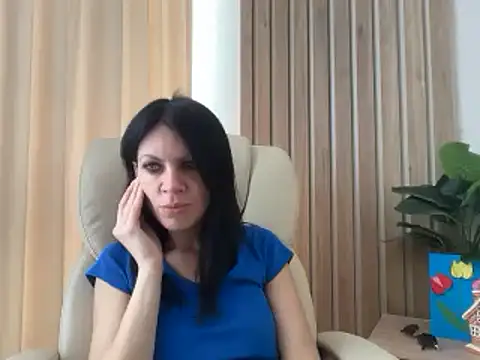 Snapshot of InjaAtHome chatting on 05.16.26 InjaAtHome online show from 05.16.26