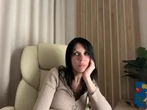 Snapshot of InjaAtHome chatting on 05.25.26 InjaAtHome online show from 05.25.26