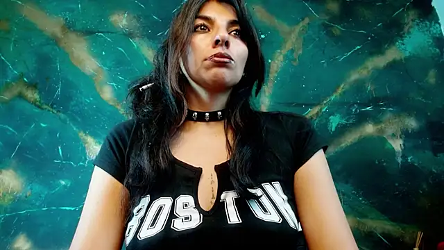 julieth sex1 online show from 09.25.25