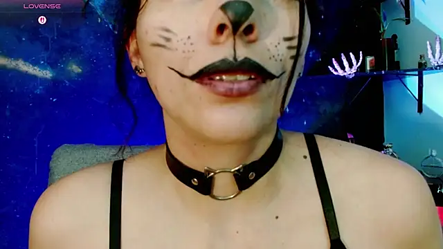 julieth sex1 online show from 08.04.26