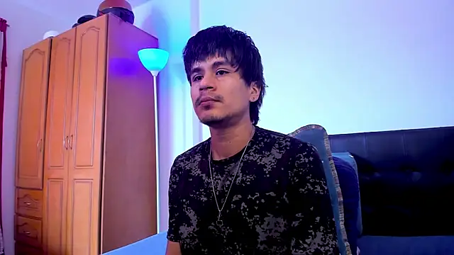 Eiden allenx online show from 03.06.26