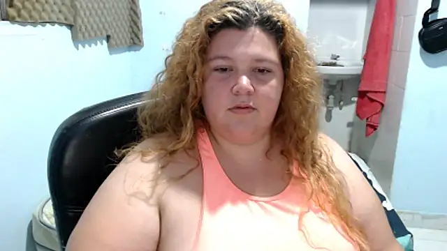 squirt322bbw online show from 04.21.26