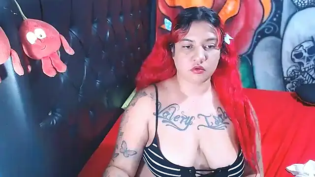 Snapshot of Dulce_domini chatting on 03.20.25 Dulce domini online show from 03.20.25