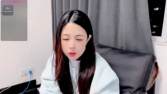 candy-yiyi online show from 03.30.26