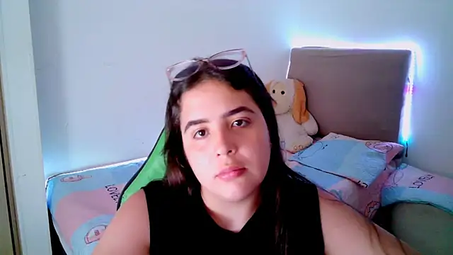  alicia z online show from 02.19.25