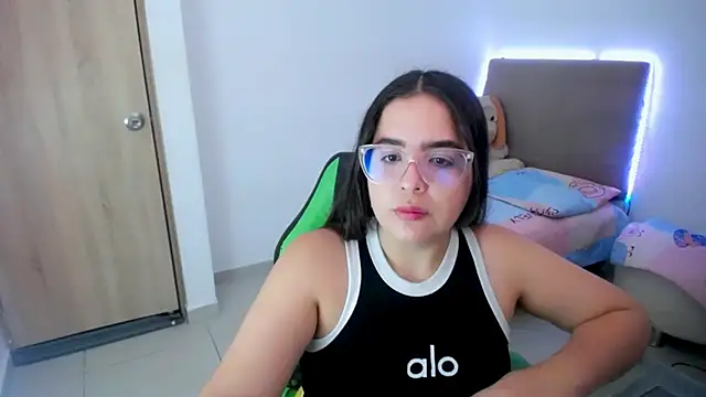  alicia z online show from 03.17.25