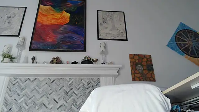 AuroraWillows online show from 07.22.26