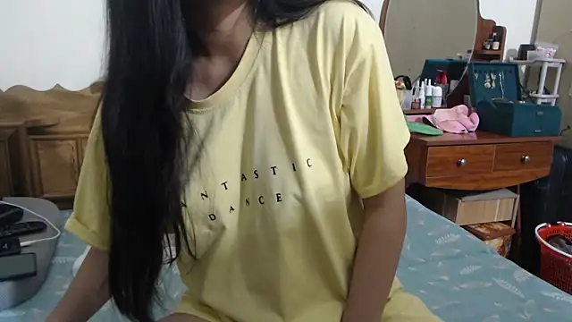 Beauty Asian Tina online show from 10.26.25