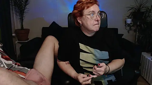 JoannaAndNeighbour online show from 10.05.25