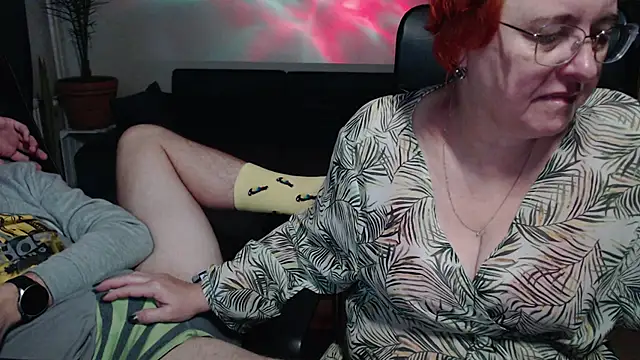 JoannaAndNeighbour online show from 10.23.25